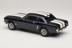 Ford Mustang Nightmist Blue Norev 1:18 182805 Métal — image 5 sur 6