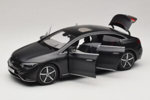 Mercedes EQE V295 Graphite Grey Magno NZG 1:18 B66961108 Métal — image 2 sur 8
