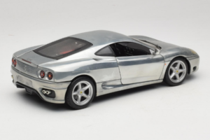 Ferrari 360 Modena Argent Chromé Hot Wheels 1:18 27774 Métal — image 3 sur 8