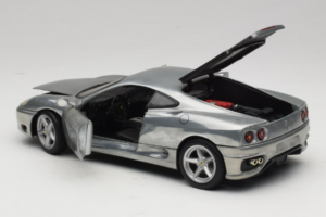 Ferrari 360 Modena Argent Chromé Hot Wheels 1:18 27774 Métal — image 5 sur 8