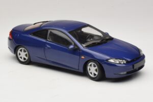 Ford Cougar Bleu Action 1:18 ACTION001 Métal — image 6 sur 8