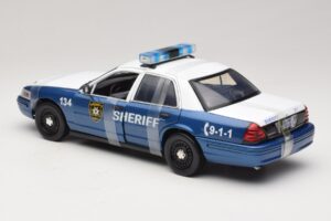 Ford Crown Victoria Police Interceptor The Walking Dead Greenlight 1:18 12957 Métal — image 5 sur 6