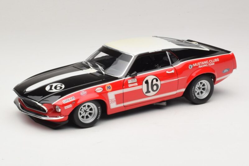 Ford Mustang Boss 302 #16 Bud Moore Engineering G. Follmer Trans-Am 1969 OEM 1:18 FORD006 Métal