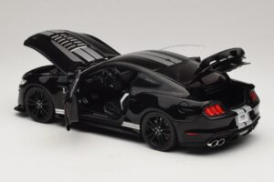Ford Mustang Shelby GT500 S550 Noir IXO 1:18 U18RDC002-FO Métal — image 5 sur 8