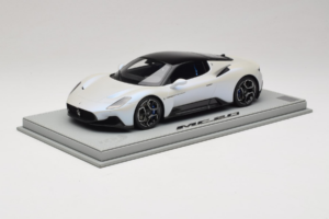 Maserati MC20 Bianco Audace BBR 1:18 P18191AMAS Résine — image 2 sur 6