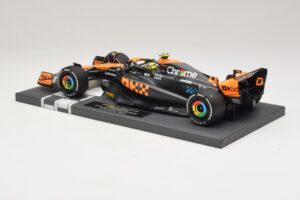 McLaren MCL60 #4 L. Norris 2nd Place Japanese GP 2023 Minichamps 1:18 537233504 Résine — image 5 sur 7