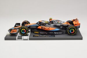 McLaren MCL60 #4 L. Norris Australian GP 2023 Minichamps 1:18 537232104 Résine — image 3 sur 7