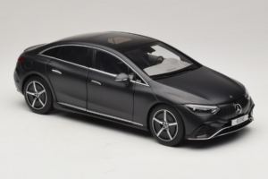 Mercedes EQE V295 Graphite Grey Magno NZG 1:18 B66961108 Métal — image 6 sur 8