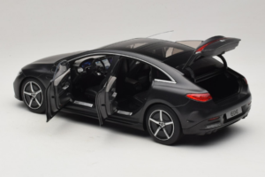 Mercedes EQE V295 Graphite Grey Magno NZG 1:18 B66961108 Métal — image 7 sur 8