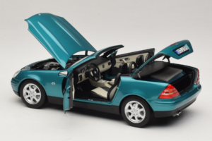 Mercedes SLK R170 Vivianite Green Norev 1:18 183021 Métal — image 7 sur 10