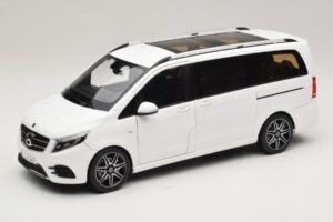 Mercedes V-Class W447 AMG Line Blanc Norev 1:18 Mercedes V-Class W447 AMG Line Blanc Norev 1:18 183876 Métal