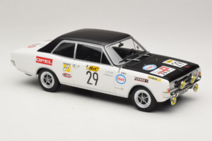 Opel Commodore A #29 J-L. Clarr / J-P. Peyroux Tour de France Automobile 1971 MCG 1:18 MCG18562R Métal — image 4 sur 6