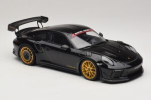 Porsche 911 992 GT3 RS Manthey Racing Noir avec Jantes Dorées Minichamps 1:18 MR-911-GT3RS-1804 Métal — image 4 sur 6