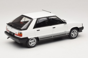 Renault 11 Turbo Blanc MCG 1:18 MCG18589 Métal — image 2 sur 6