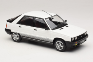 Renault 11 Turbo Blanc MCG 1:18 MCG18589 Métal — image 4 sur 6