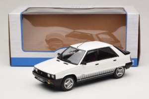 Renault 11 Turbo Blanc MCG 1:18 MCG18589 Métal — image 6 sur 6