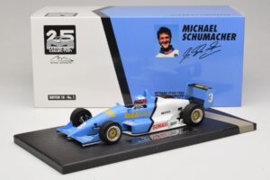Reynard F903 Spiess M. Schumacher Winner Macau GP 1990 Minichamps 1:18 517901803 Résine — image 6 sur 6