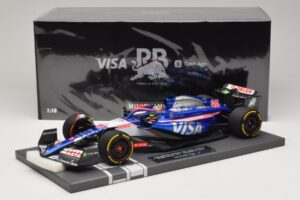 Visa Cash App RB VCARB 01 A. Iwasa FP1 Japanese GP 2024 Minichamps 1:18 117240440 Résine — image 7 sur 7