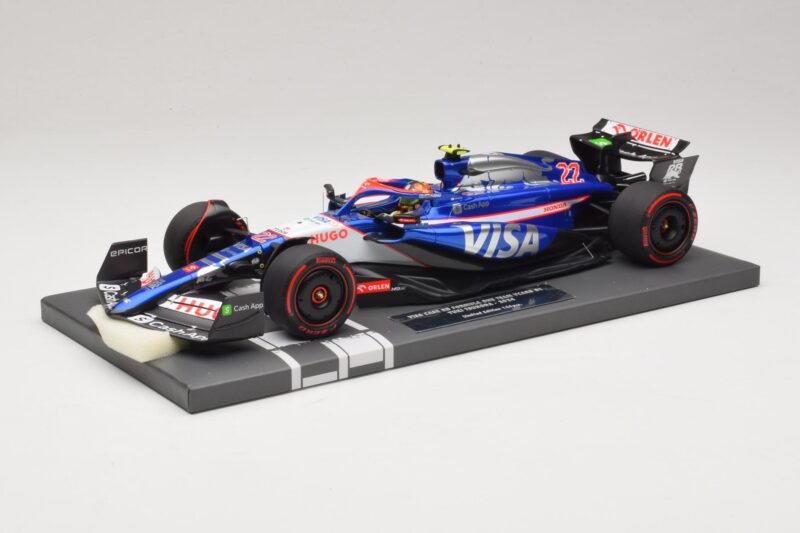 Visa Cash App RB VCARB 01 Y. Tsunoda 2024 Minichamps 1:18 117240122 Résine