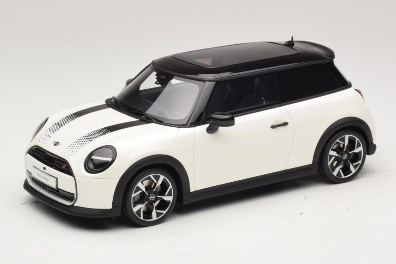 Mini Cooper S F66 Nanuq White Metallic Otto 1:18 OT1245 Résine