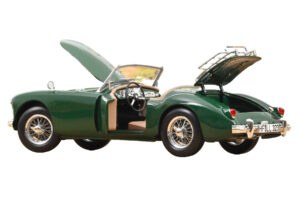 MG MGA British Racing Green Norev 1:18 182610 Métal — image 2 sur 5
