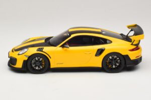 Porsche 911 GT2 RS 991.2 Nurburgring Lap Record Jaune GT Spirit 1:18 GT972 Résine — image 3 sur 6