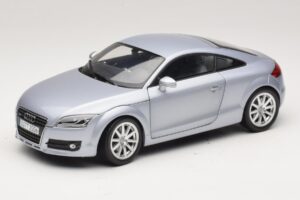 Audi TT 8N Silverblue Metallic Minichamps 1:18 100015020 Métal