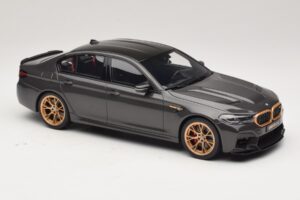 BMW M5 CS F90 Brands Hatch Grey Metallic GT Spirit 1:18 GT993 Résine — image 4 sur 6