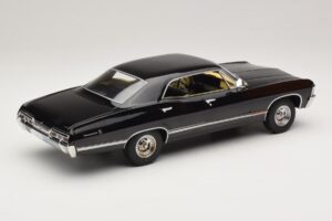 Chevrolet Impala Noir MCG 1:18 MCG181006 Métal — image 2 sur 6