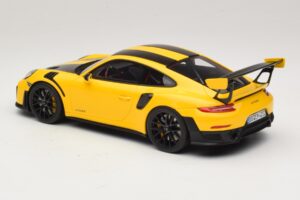 Porsche 911 GT2 RS 991.2 Nurburgring Lap Record Jaune GT Spirit 1:18 GT972 Résine — image 5 sur 6
