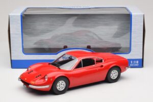 Ferrari Dino 246 GT Rouge MCG 1:18 MCG18359 Métal — image 6 sur 6
