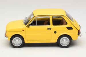 Fiat 126 Jaune MCG 1:18 MCG18667 Métal — image 3 sur 6