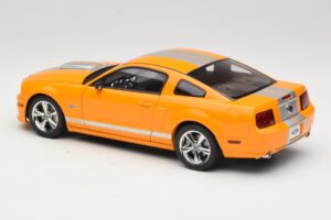 Ford Mustang GT S197 Grabber Orange Metallic AUTOart 1:18 73117-A1 Métal — image 7 sur 8