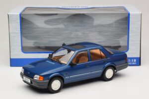 Ford Orion Mk2 1.6i Metallic Blue MCG 1:18 MCG18490 Métal — image 6 sur 6