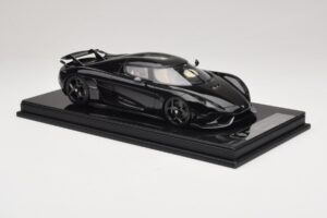 Koenigsegg Regera Noir Pack Carbone Intérieur Beige FrontiArt 1:18 REMC042 Résine — image 4 sur 7