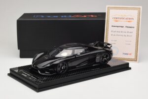 Koenigsegg Regera Noir Pack Carbone Intérieur Beige FrontiArt 1:18 REMC042 Résine — image 7 sur 7