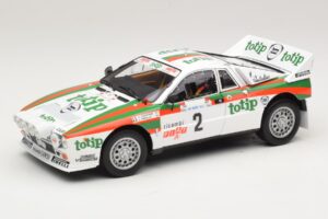 Lancia 037 #2 A. Bettega / M. Perissinot Rally San Marino 1984 Kyosho 1:18 08306F Métal