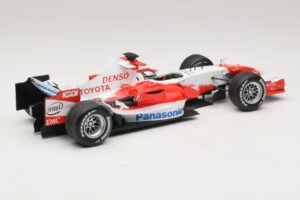 Panasonic Toyota Racing TF106 #11 J. Trulli 2006 Minichamps 1:18 AM59558L Métal — image 2 sur 7