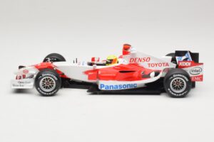 Panasonic Toyota Racing TF106 #12 R. Schumacher Presentation 2006 Minichamps 1:18 AM59553G Métal — image 3 sur 6