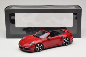 Porsche 911 992 Turbo S Cabriolet Rouge Foncé Minichamps 1:18 PORSCHE007 Métal — image 6 sur 6