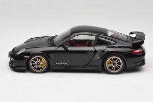 Porsche 911 997 GT2 RS Noir Minichamps 1:18 100069401-O Métal — image 4 sur 8