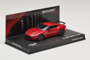 Aston Martin V12 Zagato Rouge Minichamps 1:43 437137220 Métal — image 2 sur 5