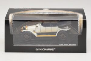 Audi Typ A Phaeton Blanc Bleu Minichamps 1:43 437019032 Métal — image 5 sur 5