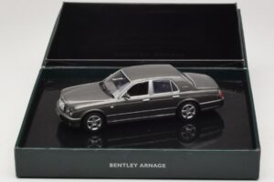 Bentley Arnage T Cypress Grey Minichamps 1:43 BL386 Métal — image 4 sur 4