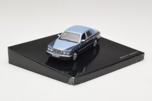 Bentley Arnage R Fountain Meteor Minichamps 1:43 BL385 Métal — image 2 sur 4
