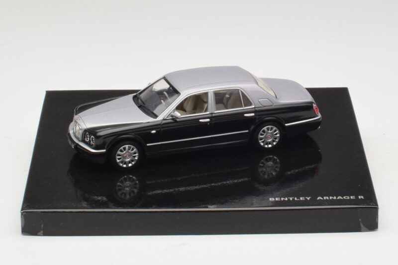 Bentley Arnage R Argent Minichamps 1:43 Bentley Arnage R Argent Minichamps 1:43 BL387 Métal