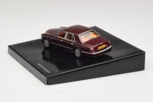 Bentley Arnage R Sunset Red Minichamps 1:43 BL330 Métal — image 3 sur 4