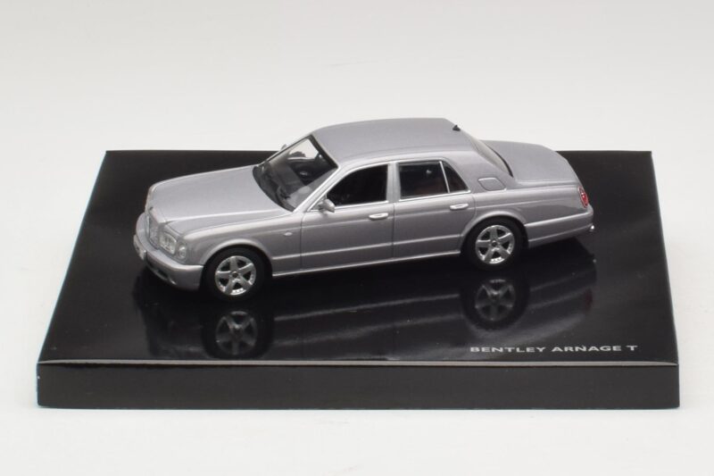 Bentley Arnage T Silver Tempest Minichamps 1:43 Bentley Arnage T Silver Tempest Minichamps 1:43 BL326 Métal