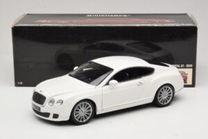 Bentley Continental GT Blanc Boîte De Remplacement Minichamps 1:18 100139621-R1 Métal — image 8 sur 8