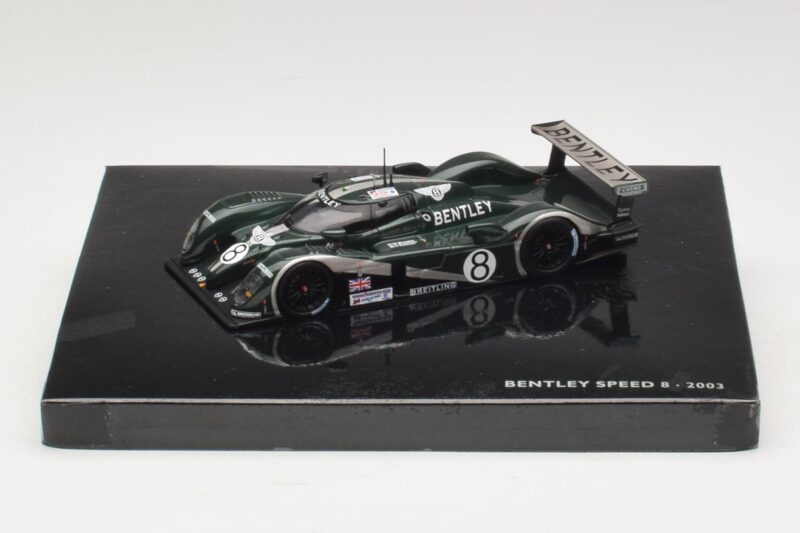 Bentley Speed 8 LMP900 #8 J. Herbert / D. Brabham / M. Blundell 24 Hours of Le Mans 2003 Minichamps 1:43 Bentley Speed 8 LMP900 #8 J. Herbert / D. Brabham / M. Blundell 24 Hours of Le Mans 2003 Minichamps 1:43 BL364 Métal